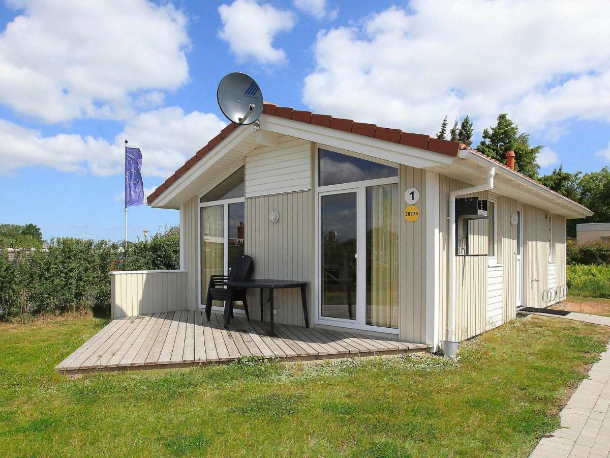 Two-Bedroom Holiday home in Grömitz 7 Buitenkant foto